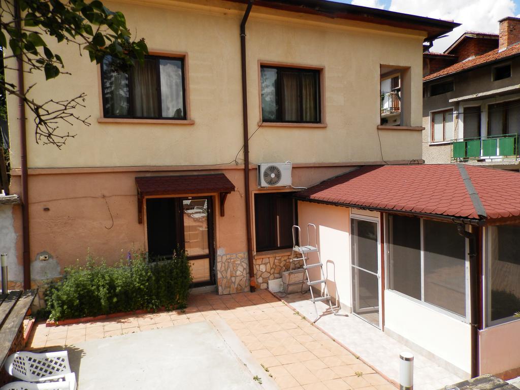 Guest House Zora Belogradchik Exterior foto
